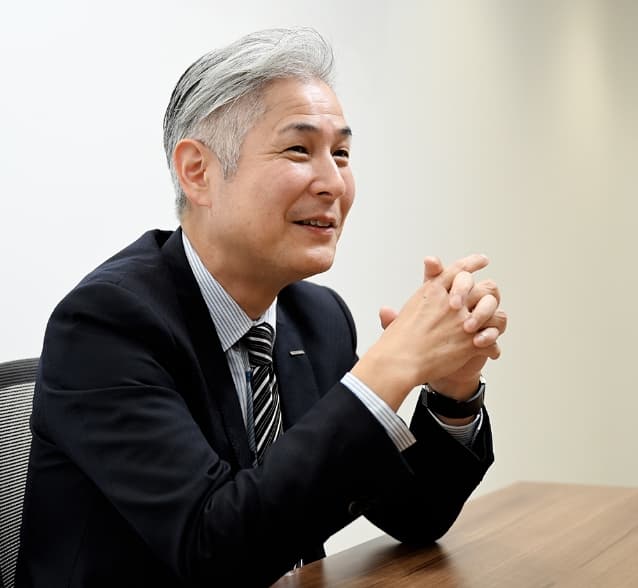 江崎雅彦氏